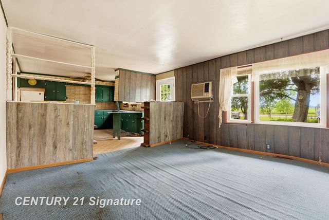 12097 Swan Creek Road, Saginaw, MI 48609