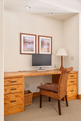 110 Flynn Rd, Bear Valley, CA 95223