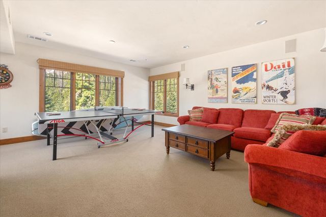 110 Flynn Rd, Bear Valley, CA 95223