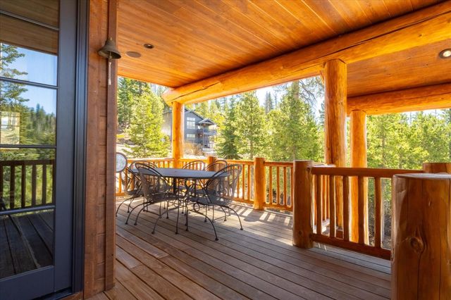 110 Flynn Rd, Bear Valley, CA 95223