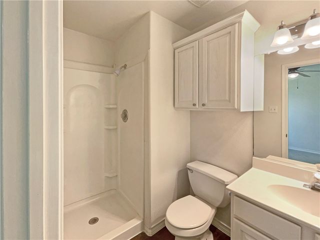 2007 Cottonwood Dr, Portland, TX 78374