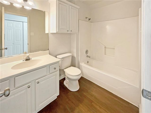 2007 Cottonwood Dr, Portland, TX 78374