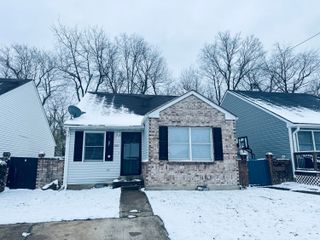 1026 Parkside Drive, Georgetown, KY 40324