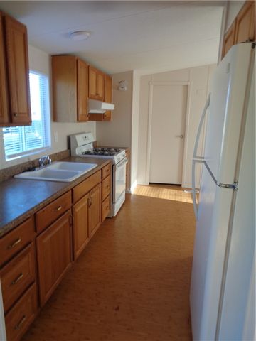 720 Wilshire Avenue, Kingman, AZ 86409