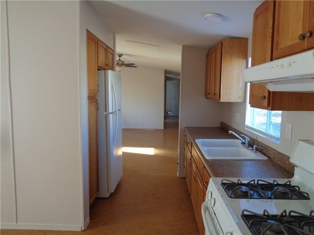 720 Wilshire Avenue, Kingman, AZ 86409