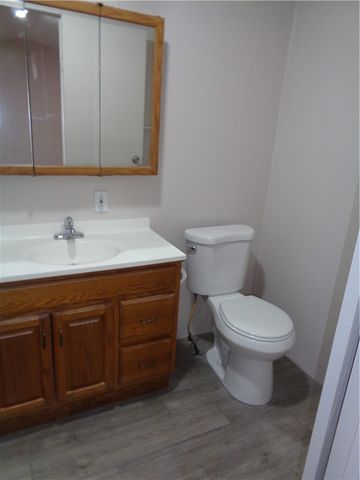 720 Wilshire Avenue, Kingman, AZ 86409