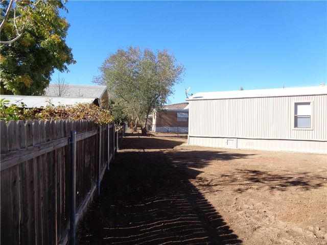 720 Wilshire Avenue, Kingman, AZ 86409