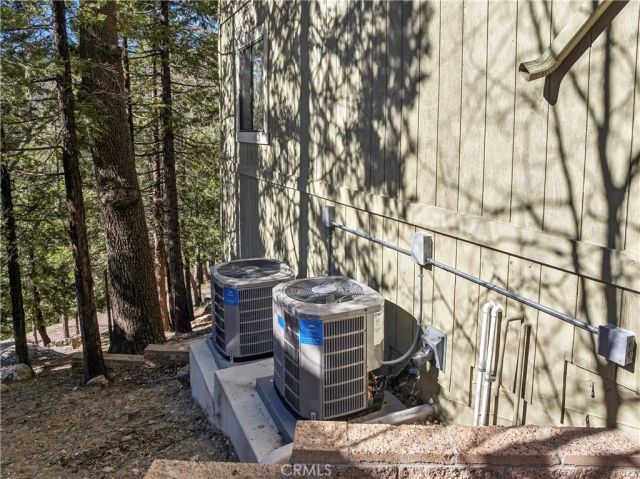 27391 Peninsula, Lake Arrowhead, CA 92352