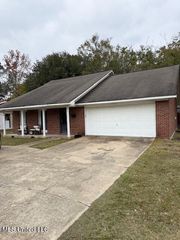2311 Paul Harvey Avenue, Pascagoula, MS 39567