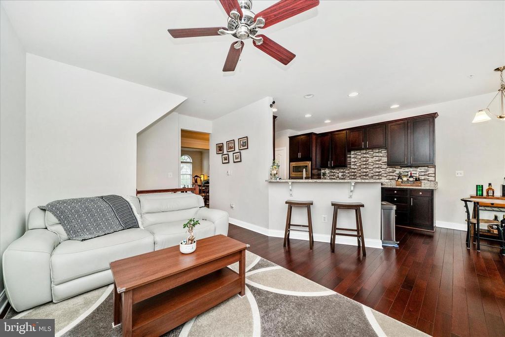 Image 13 of property listing at 7673 ELMCREST RD, Hanover, MD 21076