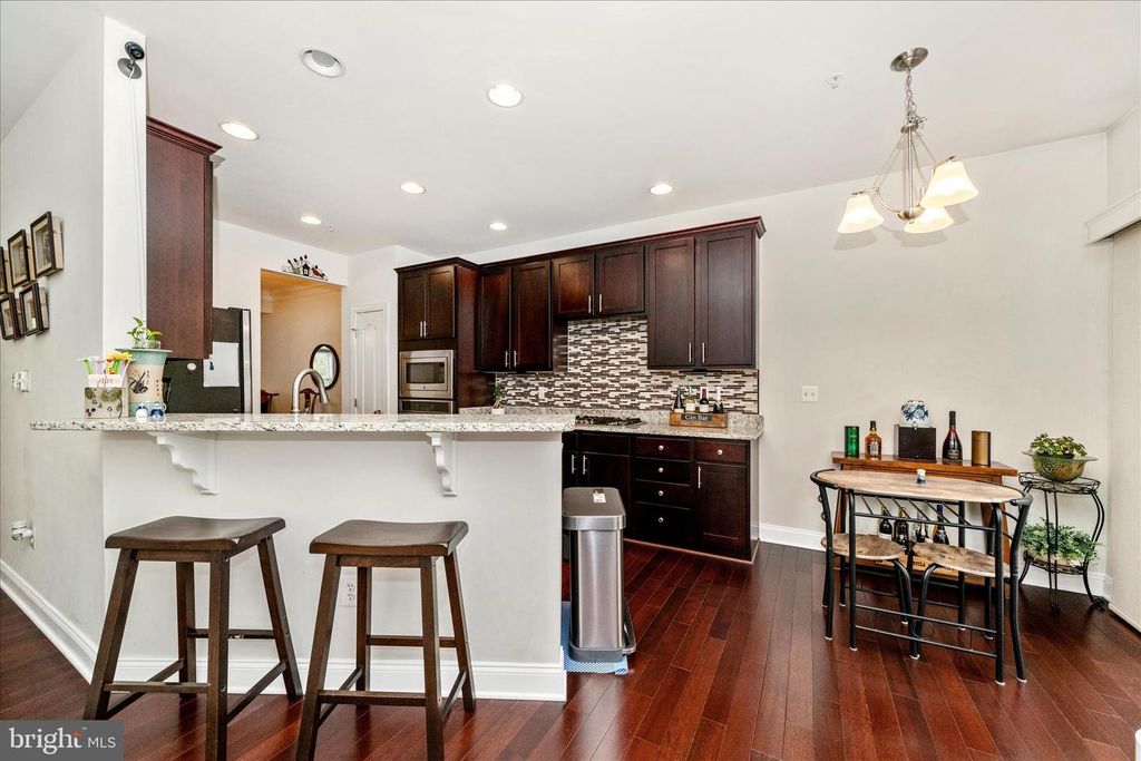Image 15 of property listing at 7673 ELMCREST RD, Hanover, MD 21076