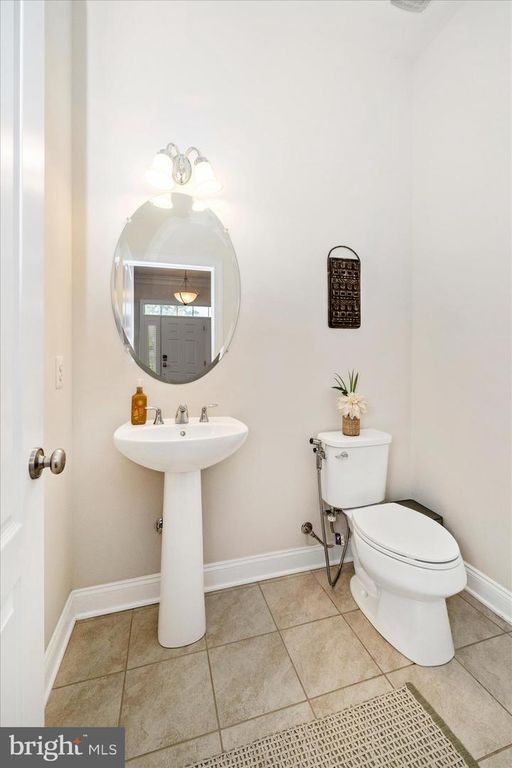 Image 21 of property listing at 7673 ELMCREST RD, Hanover, MD 21076