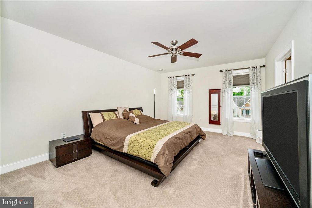 Image 22 of property listing at 7673 ELMCREST RD, Hanover, MD 21076
