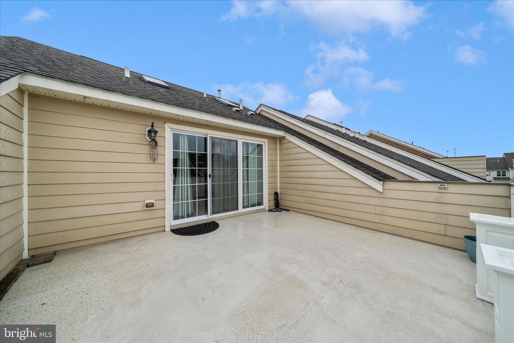 Image 40 of property listing at 7673 ELMCREST RD, Hanover, MD 21076