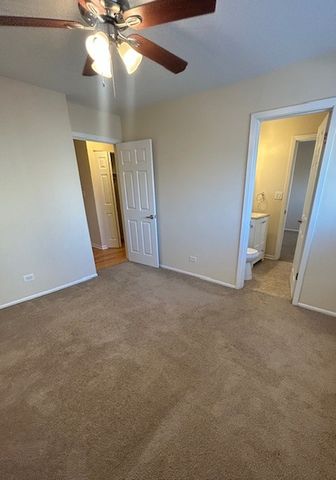 7449 Washington Street 208, Forest Park, IL 60130