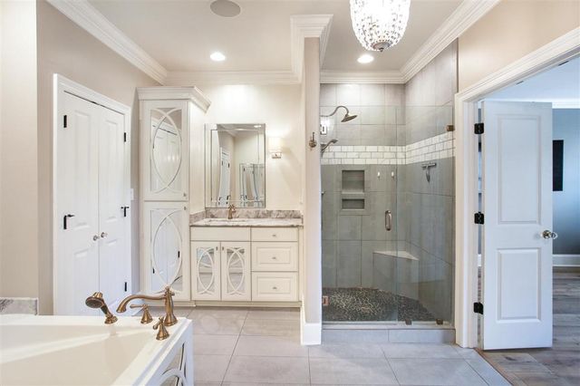 912 S Kade Lane, Lake Charles, LA 70605