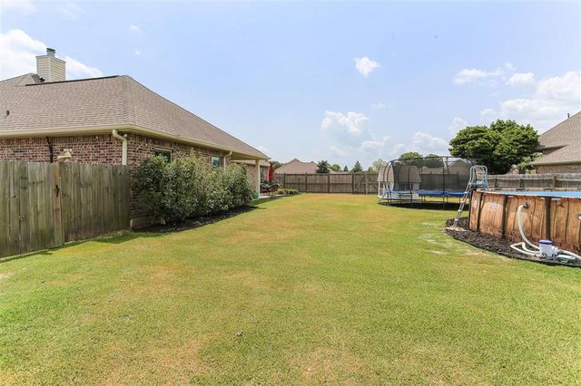 912 S Kade Lane, Lake Charles, LA 70605
