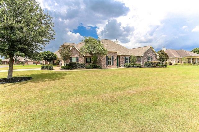912 S Kade Lane, Lake Charles, LA 70605