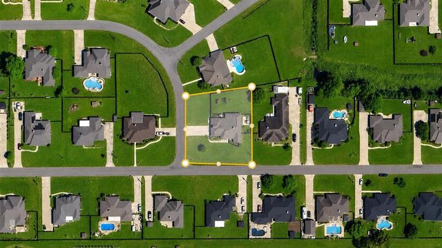 912 S Kade Lane, Lake Charles, LA 70605