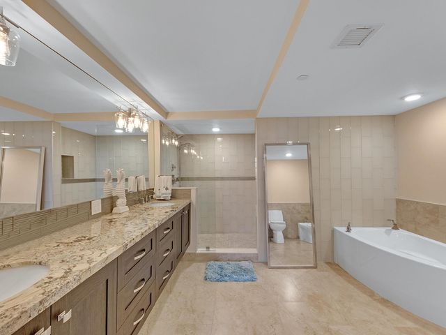 2003 N Ocean Boulevard 602, Boca Raton, FL 33431