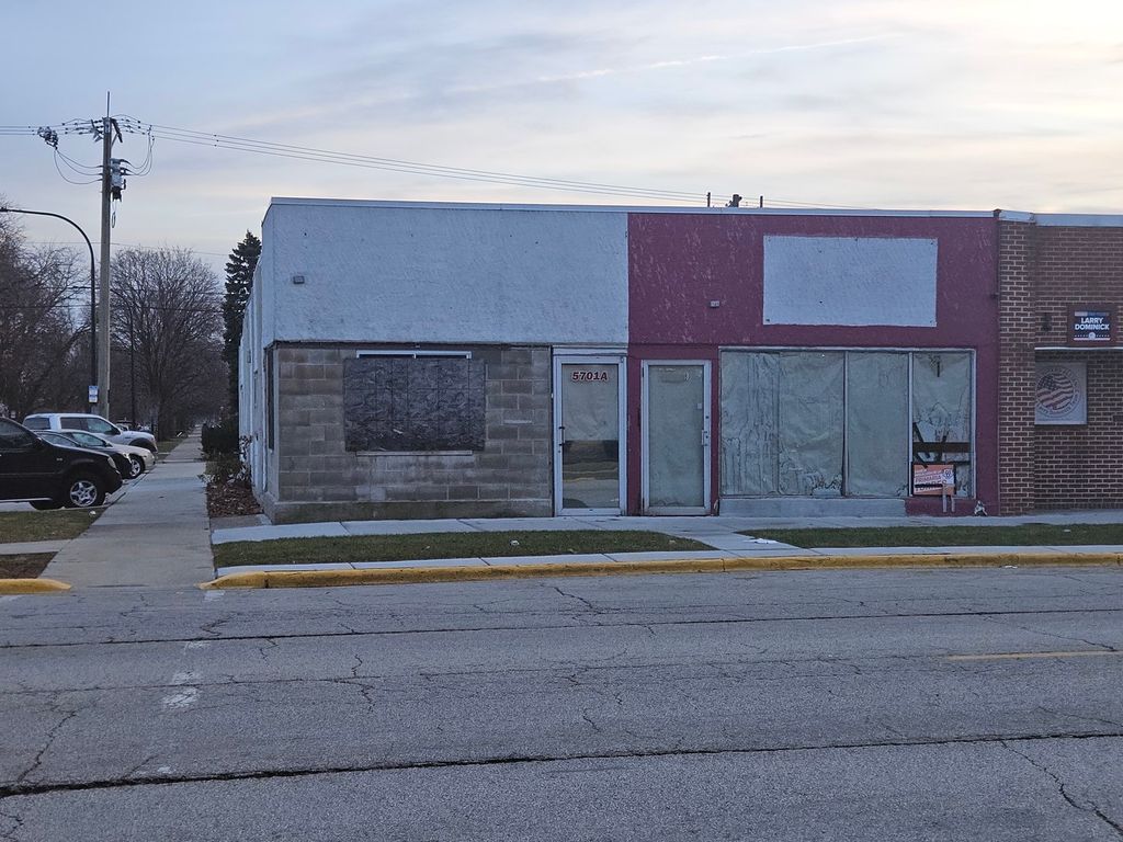 5701 W 35th Street, Cicero, IL 60804
