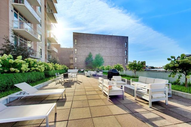 230 W Division Street 1407, Chicago, IL 60610