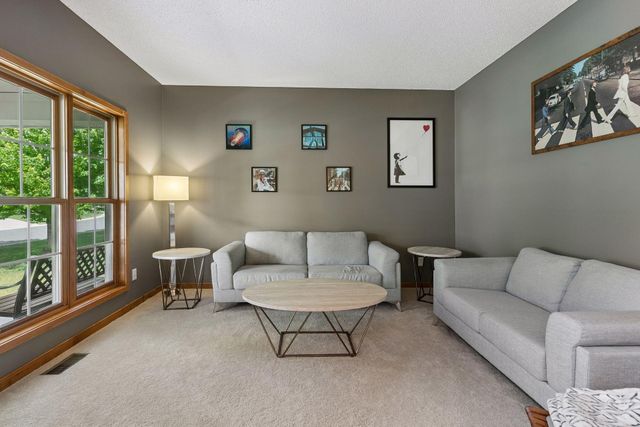 3742 Crosscliffe Path, Rosemount, MN 55068