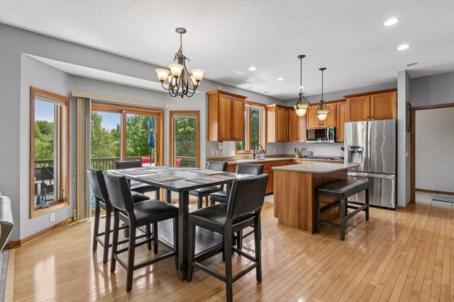 3742 Crosscliffe Path, Rosemount, MN 55068