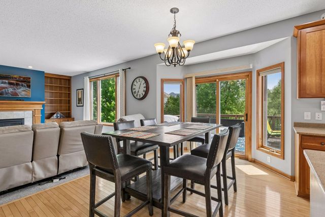 3742 Crosscliffe Path, Rosemount, MN 55068