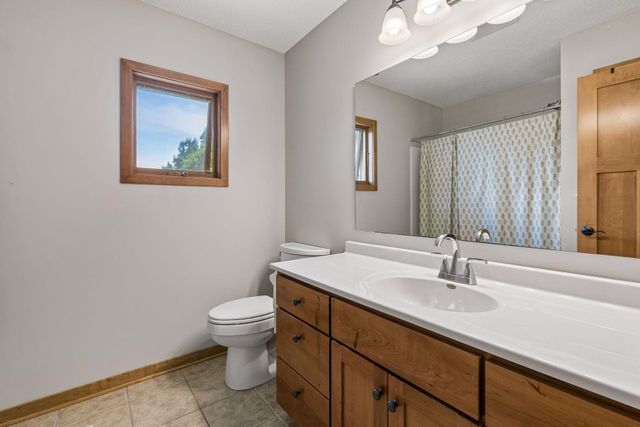 3742 Crosscliffe Path, Rosemount, MN 55068