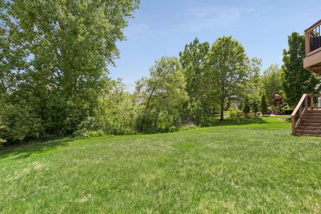 3742 Crosscliffe Path, Rosemount, MN 55068