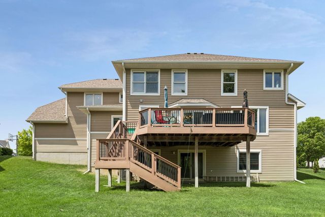 3742 Crosscliffe Path, Rosemount, MN 55068