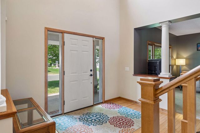 3742 Crosscliffe Path, Rosemount, MN 55068