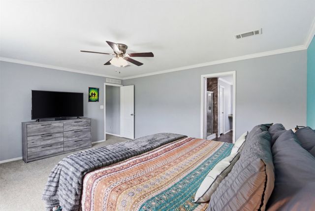 237 County Road 4927, Trenton, TX 75490