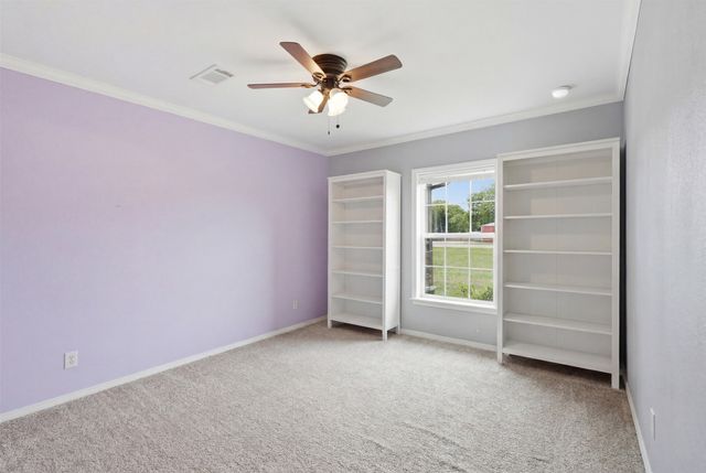 237 County Road 4927, Trenton, TX 75490