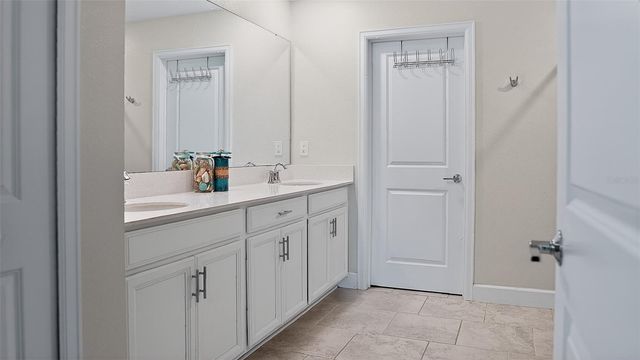 5526 LIMESTONE STREET, Mount Dora, FL 32757