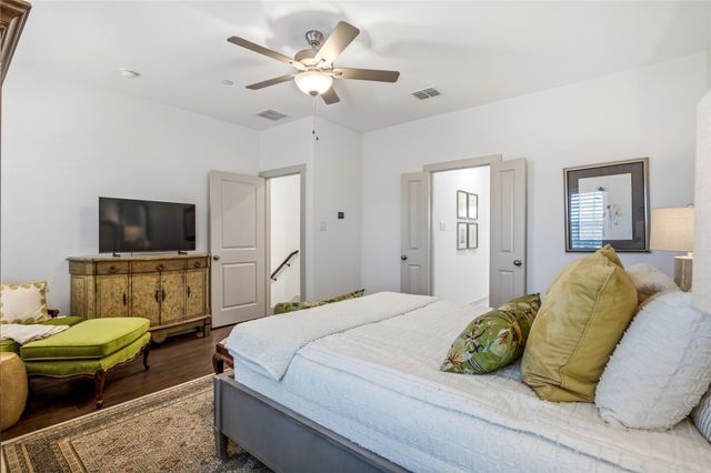 2737 S Market Square, Northlake, TX 76247