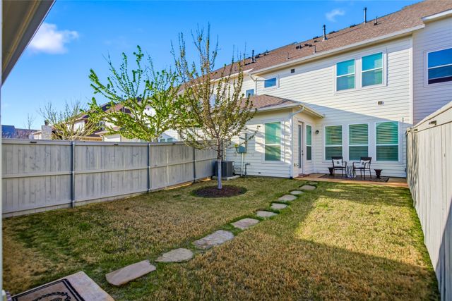 2737 S Market Square, Northlake, TX 76247