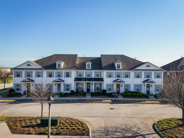 2737 S Market Square, Northlake, TX 76247