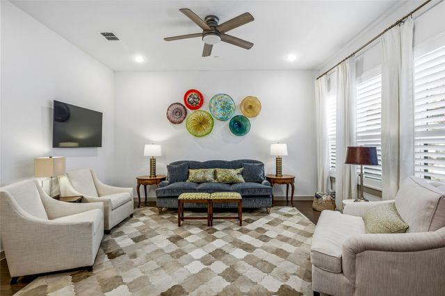 2737 S Market Square, Northlake, TX 76247
