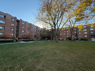 5310 N Chester Avenue 519, Chicago, IL 60656