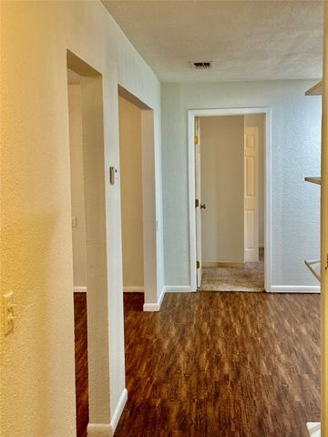 4909 Dalevale Court, Fort Worth, TX 76135
