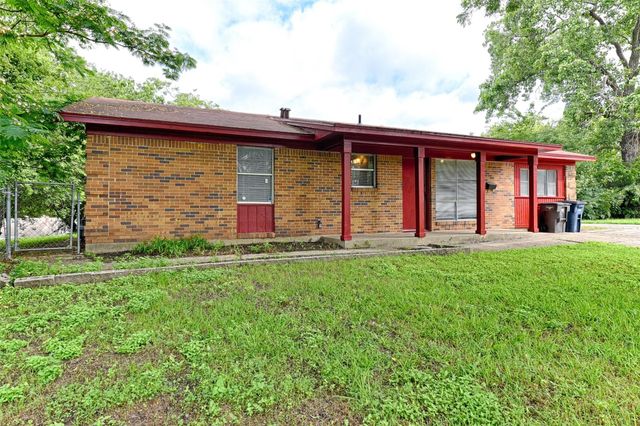 4909 Dalevale Court, Fort Worth, TX 76135