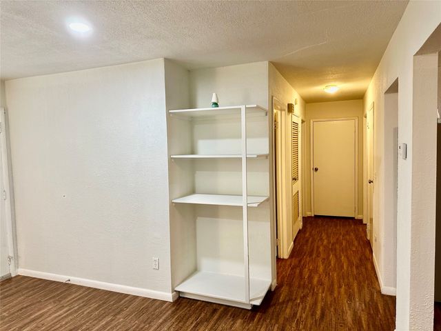 4909 Dalevale Court, Fort Worth, TX 76135