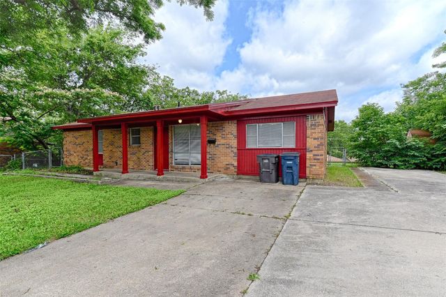 4909 Dalevale Court, Fort Worth, TX 76135