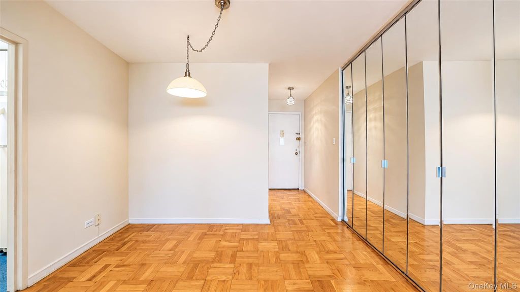 66-36 Yellowstone Boulevard A20, Forest Hills, NY 11375 — photo 5