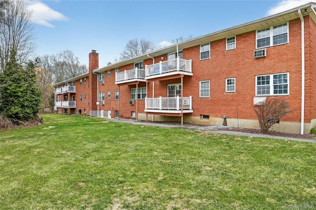 107 Nottingham Road D, Bedford Hills, NY 10507