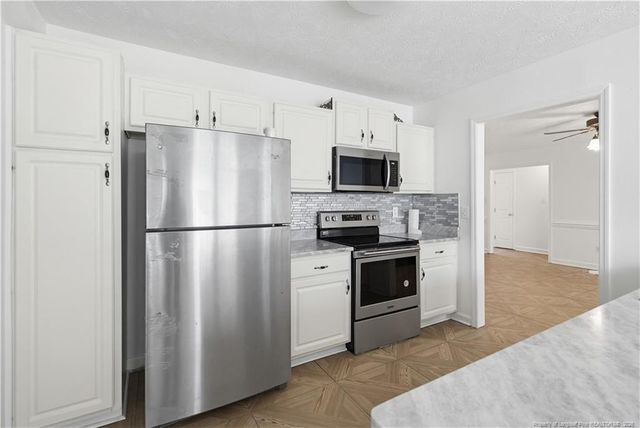 2140 Fargo Drive, Fayetteville, NC 28306