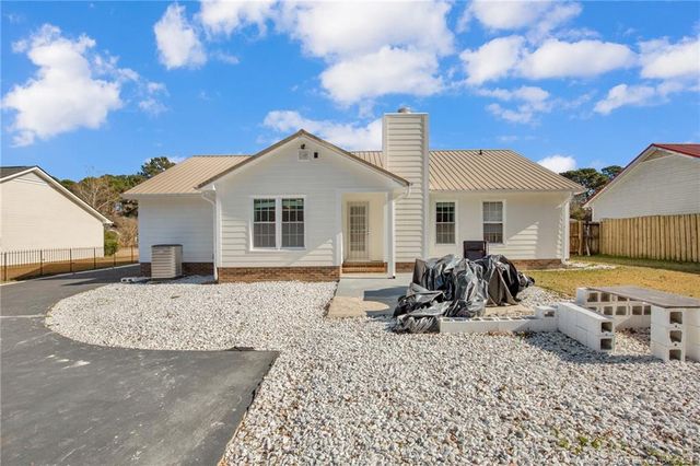 2140 Fargo Drive, Fayetteville, NC 28306