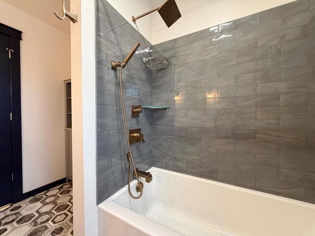 283 OLD PIONEER ROAD, Fond Du Lac, WI 54935